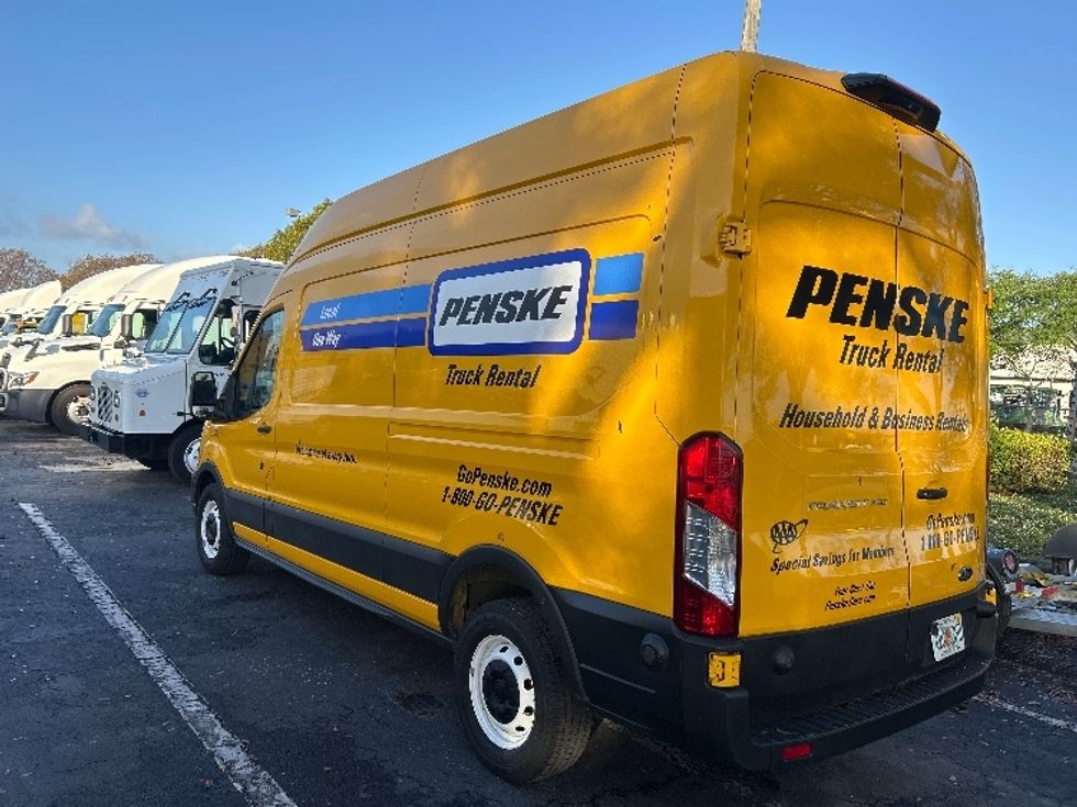 Cargo Van (Panel Van)-Light and Medium Duty Trucks-Ford-2023-Transit 250-Medley-FL-109,492\n\t\tmiles-$ 31,500 - Image 6