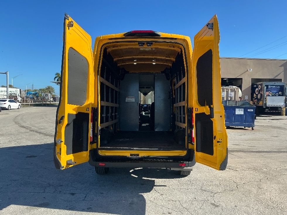 Cargo Van (Panel Van)-Light and Medium Duty Trucks-Ford-2023-Transit 250-Medley-FL-109,492\n\t\tmiles-$ 31,500 - Image 9