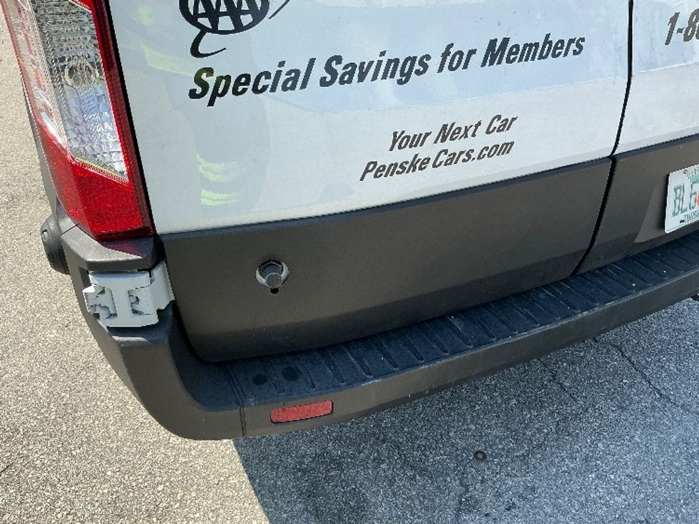 Cargo Van (Panel Van)-Light and Medium Duty Trucks-Ford-2023-Transit 250-Medley-FL-23,797\n\t\tmiles-$ 52,250 - Image 24