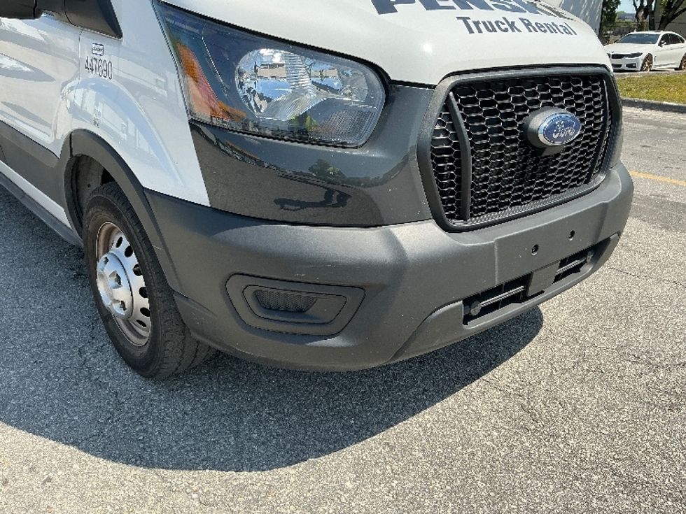 Cargo Van (Panel Van)-Light and Medium Duty Trucks-Ford-2023-Transit 250-Medley-FL-23,797\n\t\tmiles-$ 52,250 - Image 27