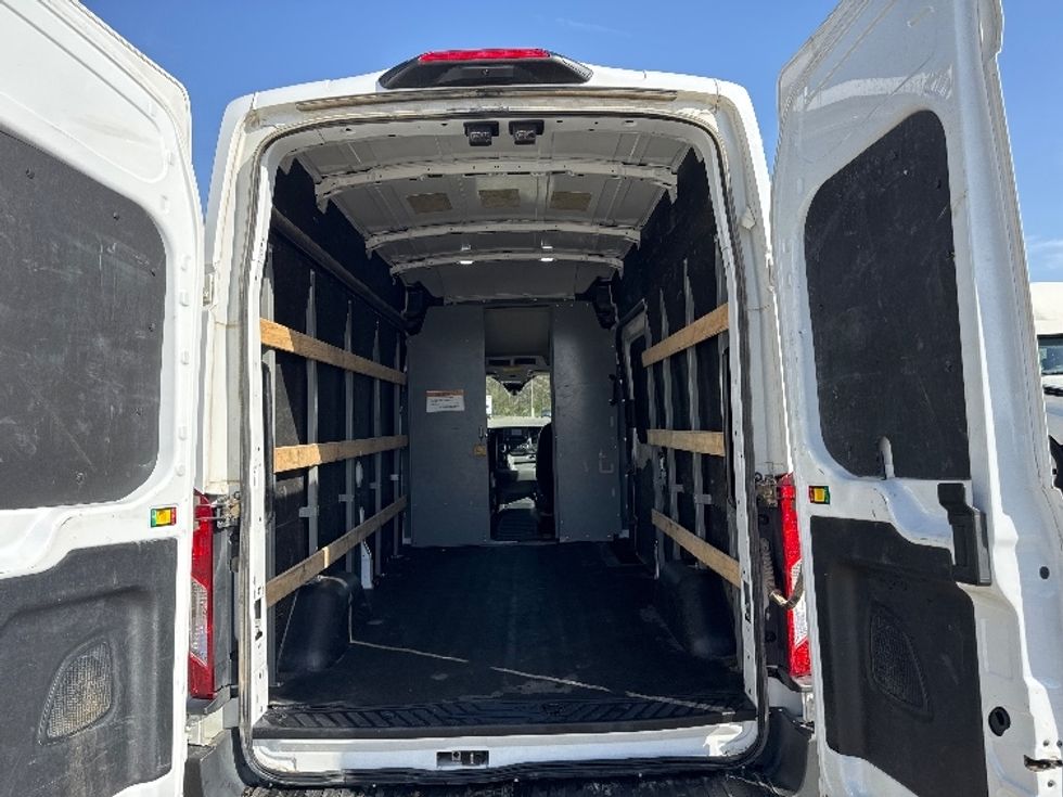 Cargo Van (Panel Van)-Light and Medium Duty Trucks-Ford-2023-Transit 250-Memphis-TN-100,516\n\t\tmiles-$ 42,000 - Image 8