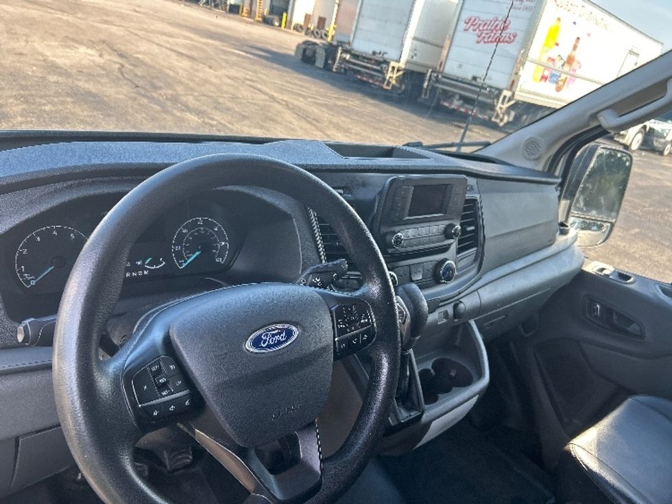 Cargo Van (Panel Van)-Light and Medium Duty Trucks-Ford-2023-Transit 250-Memphis-TN-148,121\n\t\tmiles-$ 35,750 - Image 15