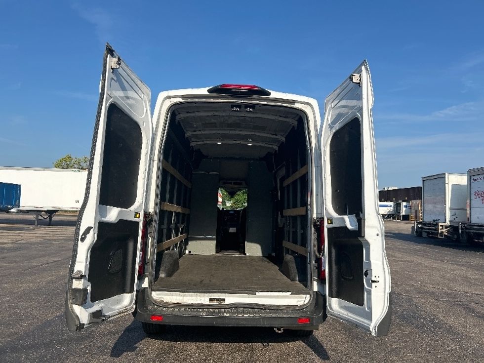 Cargo Van (Panel Van)-Light and Medium Duty Trucks-Ford-2023-Transit 250-Memphis-TN-148,121\n\t\tmiles-$ 35,750 - Image 7