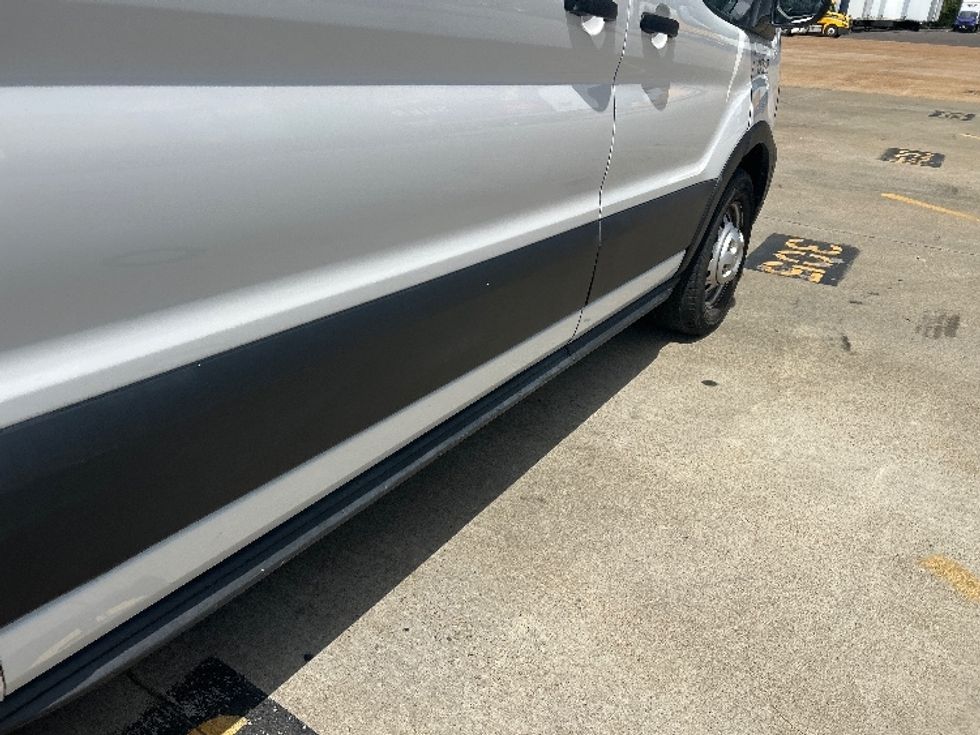 Cargo Van (Panel Van)-Light and Medium Duty Trucks-Ford-2023-Transit 250-Memphis-TN-149,732\n\t\tmiles-$ 35,000 - Image 13