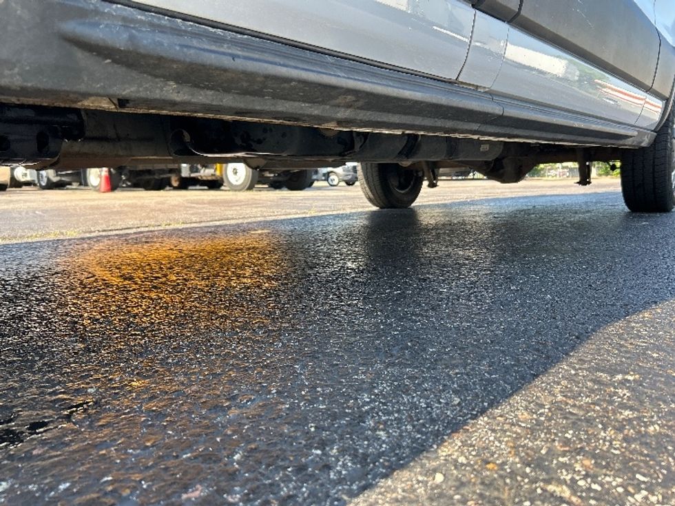 Cargo Van (Panel Van)-Light and Medium Duty Trucks-Ford-2023-Transit 250-Memphis-TN-87,009\n\t\tmiles-$ 39,250 - Image 5