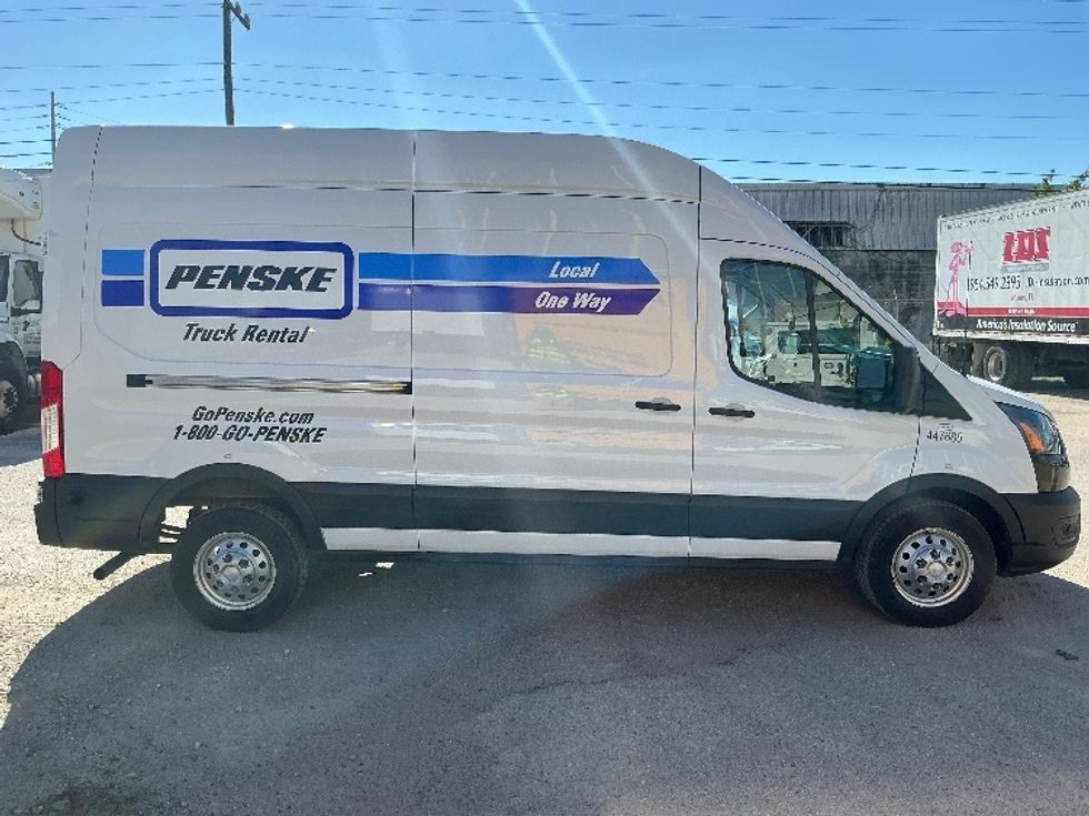 Cargo Van (Panel Van)-Light and Medium Duty Trucks-Ford-2023-Transit 250-Miami-FL-30,163\n\t\tmiles-$ 52,000 - Image 14