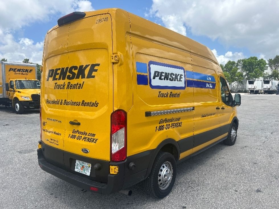 Cargo Van (Panel Van)-Light and Medium Duty Trucks-Ford-2023-Transit 250-Miami-FL-37,042\n\t\tmiles-$ 48,750 - Image 13