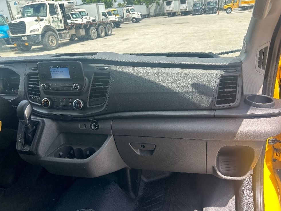 Cargo Van (Panel Van)-Light and Medium Duty Trucks-Ford-2023-Transit 250-Miami-FL-37,042\n\t\tmiles-$ 48,750 - Image 21