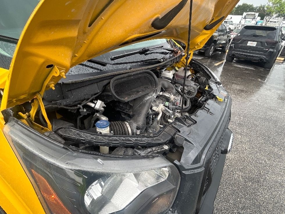 Cargo Van (Panel Van)-Light and Medium Duty Trucks-Ford-2023-Transit 250-Miami-FL-37,750\n\t\tmiles-$ 48,500 - Image 20