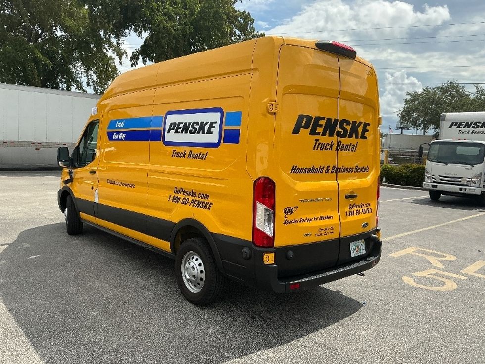 Cargo Van (Panel Van)-Light and Medium Duty Trucks-Ford-2023-Transit 250-Miami-FL-37,750\n\t\tmiles-$ 48,500 - Image 5