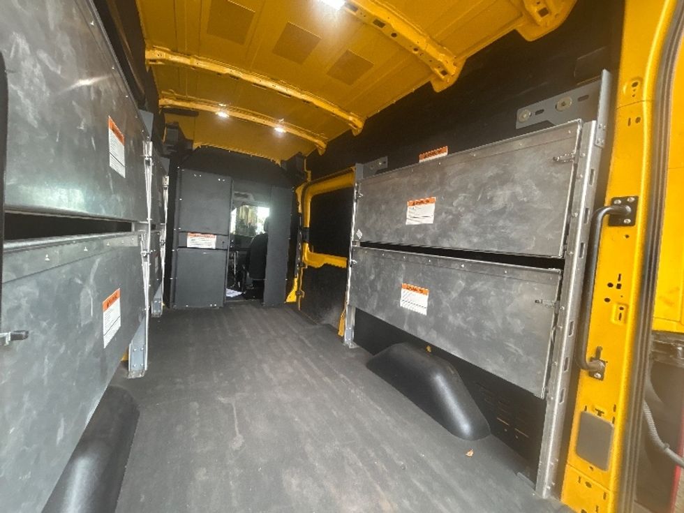 Cargo Van (Panel Van)-Light and Medium Duty Trucks-Ford-2023-Transit 250-Miami-FL-37,750\n\t\tmiles-$ 48,500 - Image 9