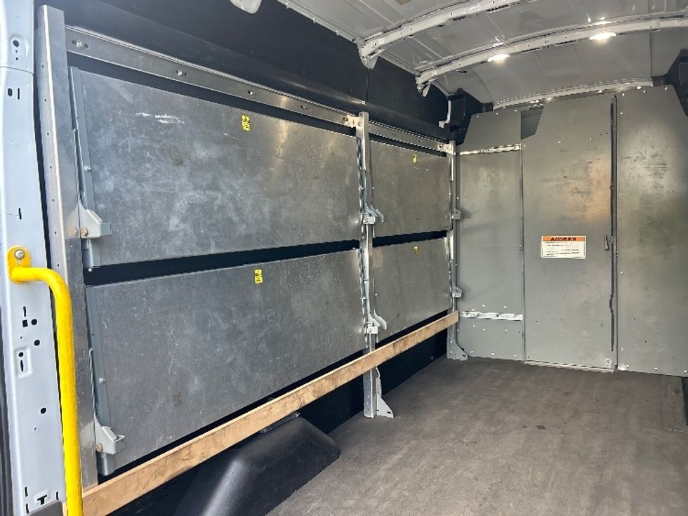 Cargo Van (Panel Van)-Light and Medium Duty Trucks-Ford-2023-Transit 250-Miami-FL-42,219\n\t\tmiles-$ 51,750 - Image 10