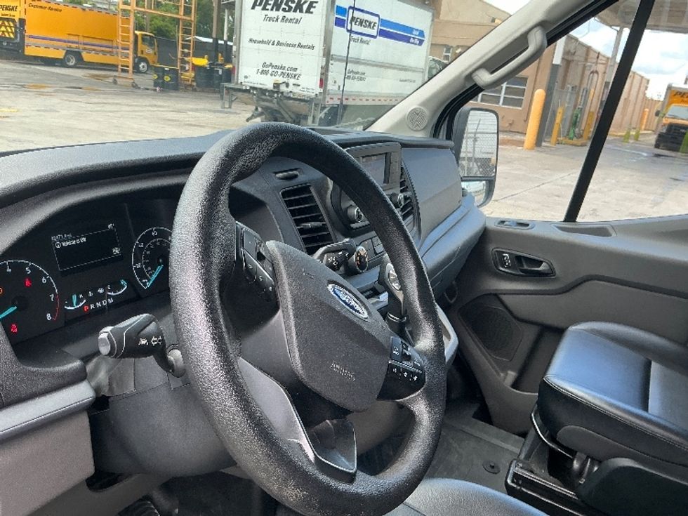 Cargo Van (Panel Van)-Light and Medium Duty Trucks-Ford-2023-Transit 250-Miami-FL-42,696\n\t\tmiles-$ 52,500 - Image 16