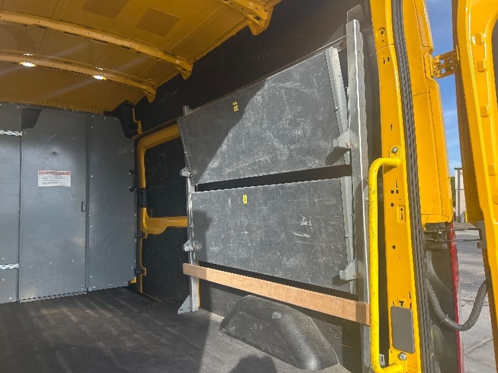 Cargo Van (Panel Van)-Light and Medium Duty Trucks-Ford-2023-Transit 250-Miami-FL-43,970\n\t\tmiles-$ 43,000 - Image 12