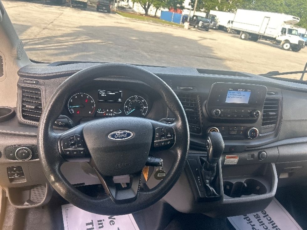 Cargo Van (Panel Van)-Light and Medium Duty Trucks-Ford-2023-Transit 250-Miami-FL-43,970\n\t\tmiles-$ 43,000 - Image 18