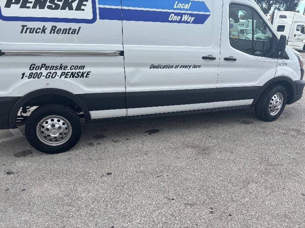 Cargo Van (Panel Van)-Light and Medium Duty Trucks-Ford-2023-Transit 250-Miami-FL-44,777\n\t\tmiles-$ 52,500 - Image 14