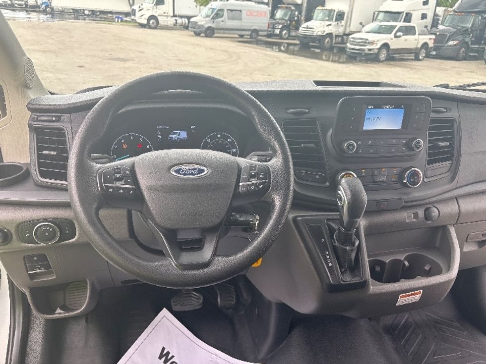 Cargo Van (Panel Van)-Light and Medium Duty Trucks-Ford-2023-Transit 250-Miami-FL-44,777\n\t\tmiles-$ 52,500 - Image 18