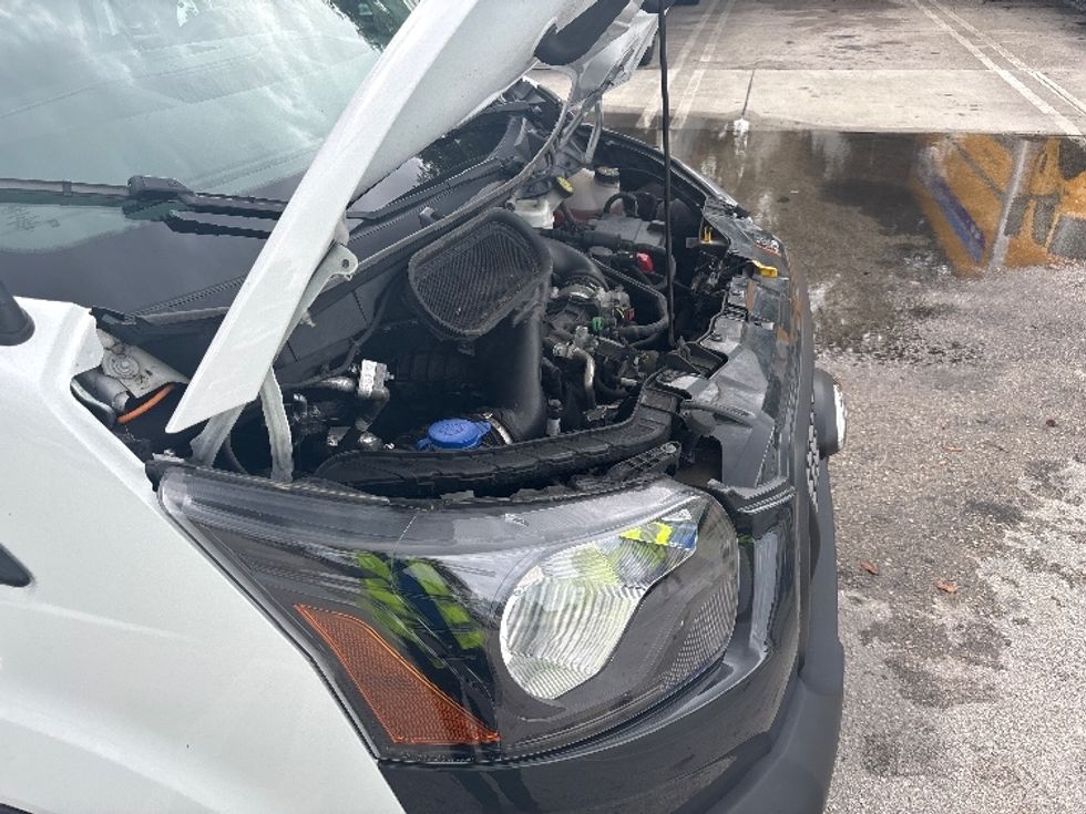 Cargo Van (Panel Van)-Light and Medium Duty Trucks-Ford-2023-Transit 250-Miami-FL-44,777\n\t\tmiles-$ 52,500 - Image 23