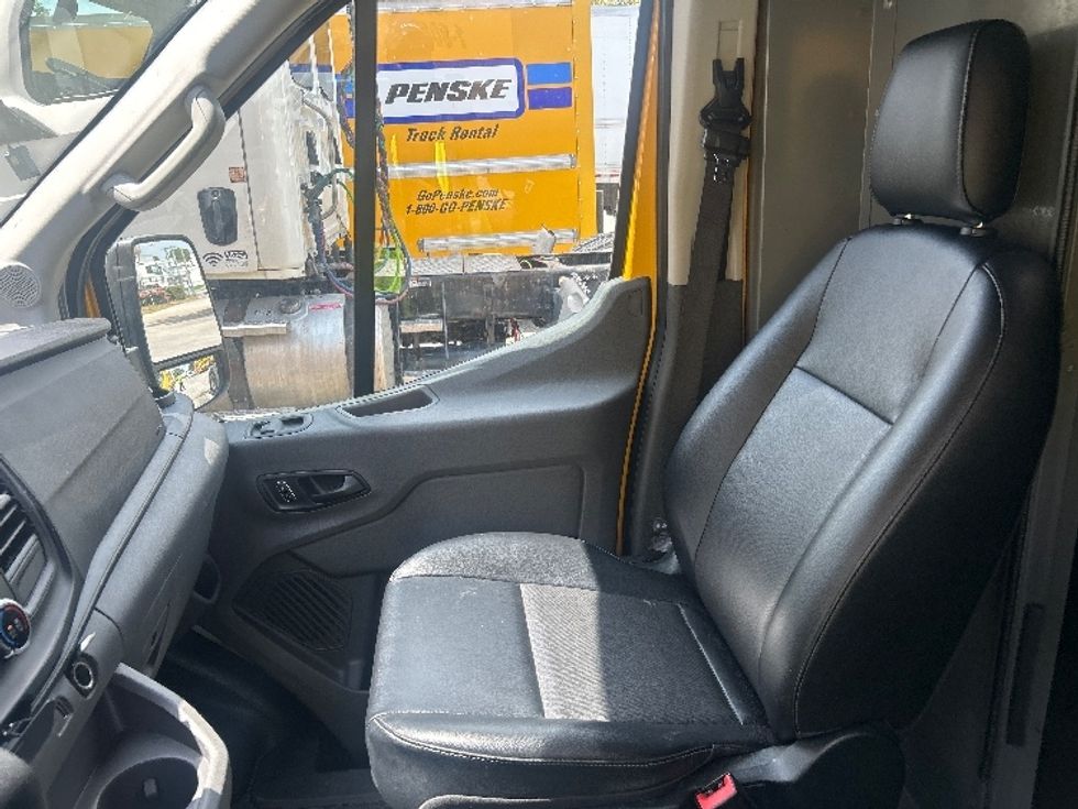 Cargo Van (Panel Van)-Light and Medium Duty Trucks-Ford-2023-Transit 250-Miami-FL-46,103\n\t\tmiles-$ 42,750 - Image 16