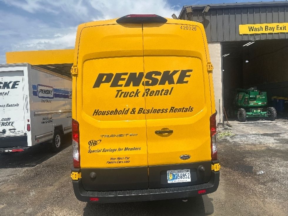 Cargo Van (Panel Van)-Light and Medium Duty Trucks-Ford-2023-Transit 250-Miami-FL-46,103\n\t\tmiles-$ 42,750 - Image 6