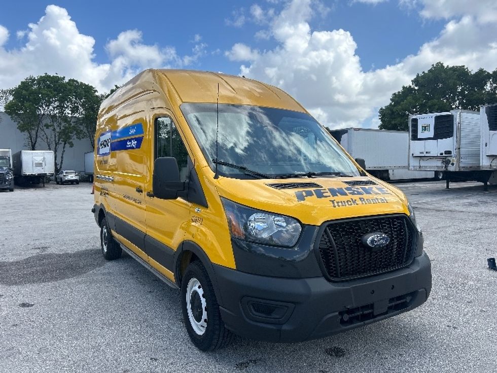 Cargo Van (Panel Van)-Light and Medium Duty Trucks-Ford-2023-Transit 250-Miami-FL-90,274\n\t\tmiles-$ 37,750 - Image 1