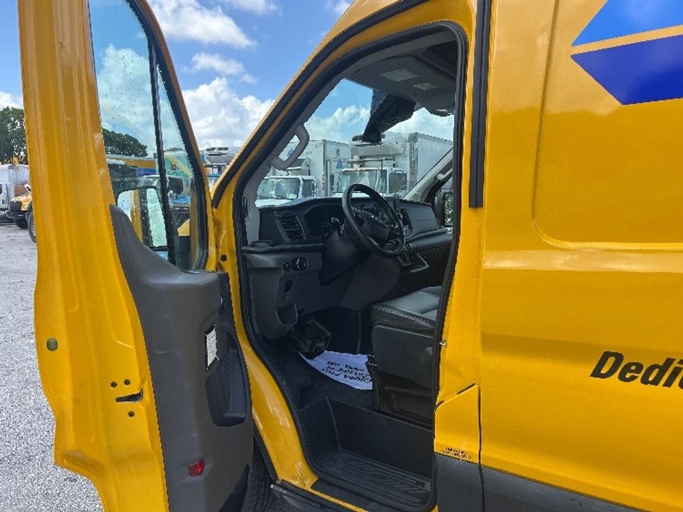 Cargo Van (Panel Van)-Light and Medium Duty Trucks-Ford-2023-Transit 250-Miami-FL-90,274\n\t\tmiles-$ 37,750 - Image 16