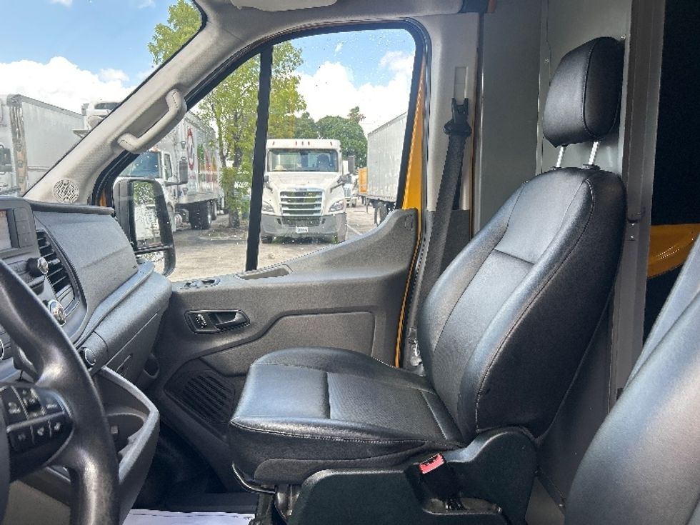 Cargo Van (Panel Van)-Light and Medium Duty Trucks-Ford-2023-Transit 250-Miami-FL-90,274\n\t\tmiles-$ 37,750 - Image 19