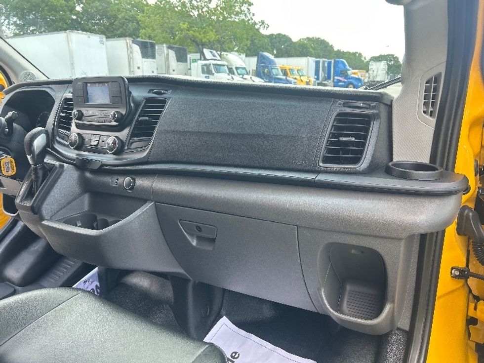 Cargo Van (Panel Van)-Light and Medium Duty Trucks-Ford-2023-Transit 250-Miami-FL-90,274\n\t\tmiles-$ 37,750 - Image 21