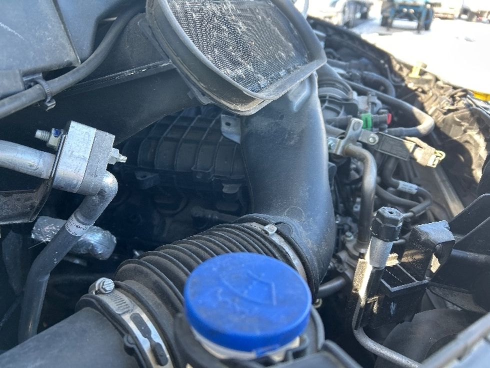 Cargo Van (Panel Van)-Light and Medium Duty Trucks-Ford-2023-Transit 250-Milwaukee-WI-24,611\n\t\tmiles-$ 58,000 - Image 19