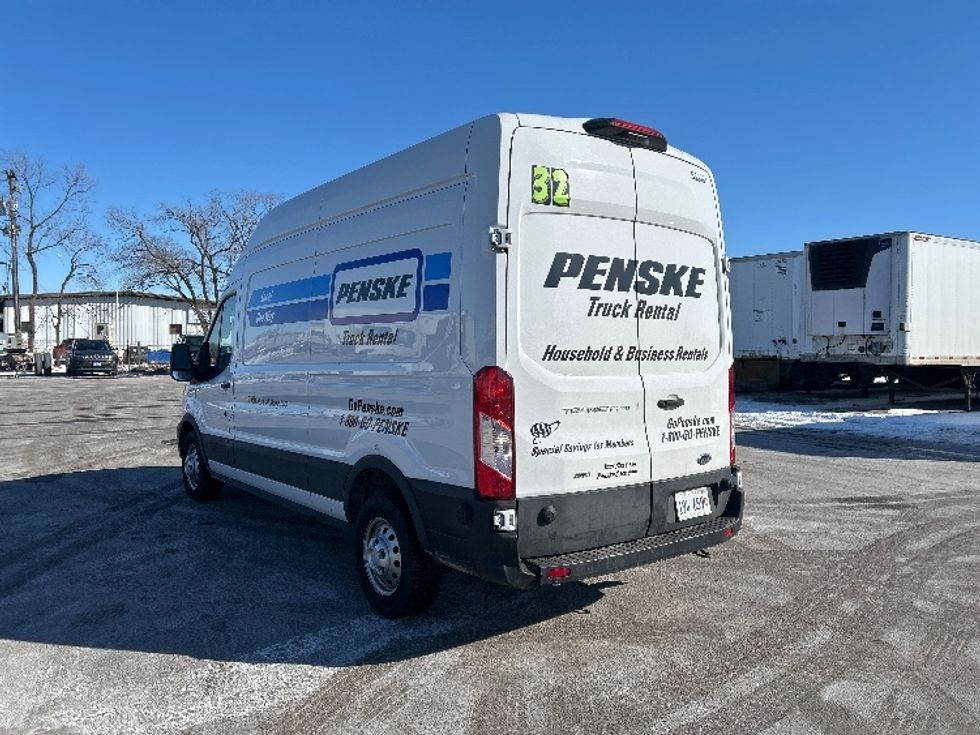 Cargo Van (Panel Van)-Light and Medium Duty Trucks-Ford-2023-Transit 250-Milwaukee-WI-24,611\n\t\tmiles-$ 58,000 - Image 5