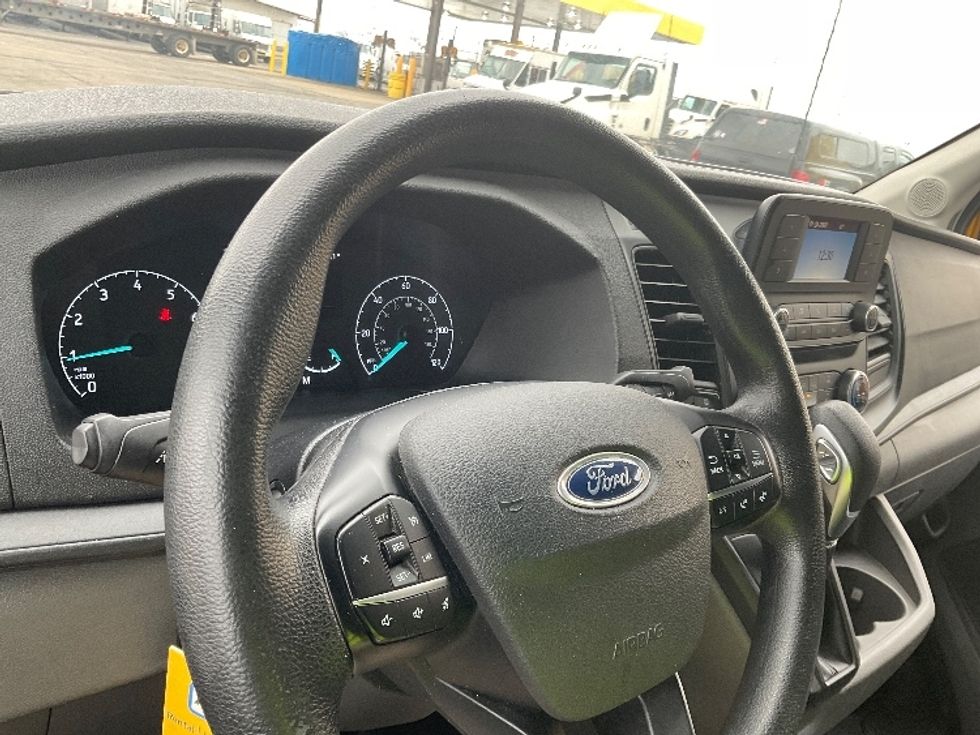 Cargo Van (Panel Van)-Light and Medium Duty Trucks-Ford-2023-Transit 250-Milwaukee-WI-29,331\n\t\tmiles-$ 49,250 - Image 16