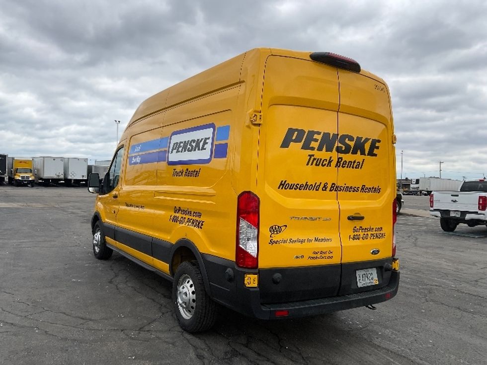 Cargo Van (Panel Van)-Light and Medium Duty Trucks-Ford-2023-Transit 250-Milwaukee-WI-29,331\n\t\tmiles-$ 49,250 - Image 6