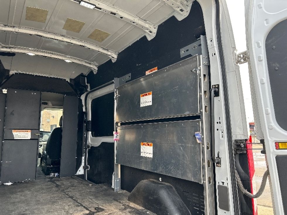Cargo Van (Panel Van)-Light and Medium Duty Trucks-Ford-2023-Transit 250-Milwaukee-WI-32,738\n\t\tmiles-$ 53,750 - Image 11