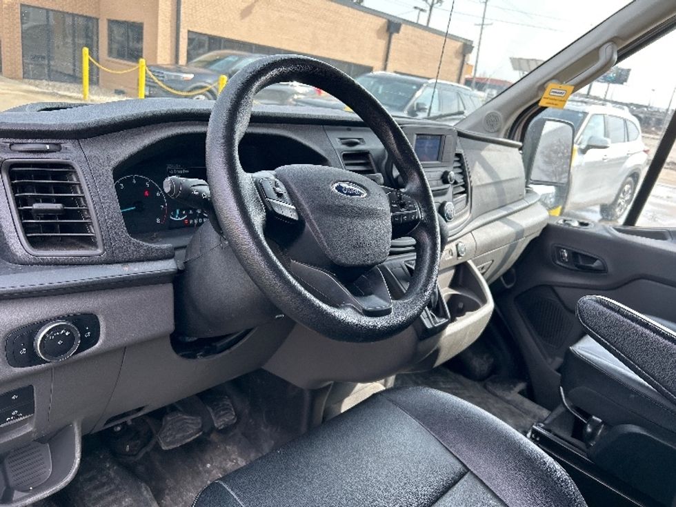 Cargo Van (Panel Van)-Light and Medium Duty Trucks-Ford-2023-Transit 250-Milwaukee-WI-32,738\n\t\tmiles-$ 53,750 - Image 16