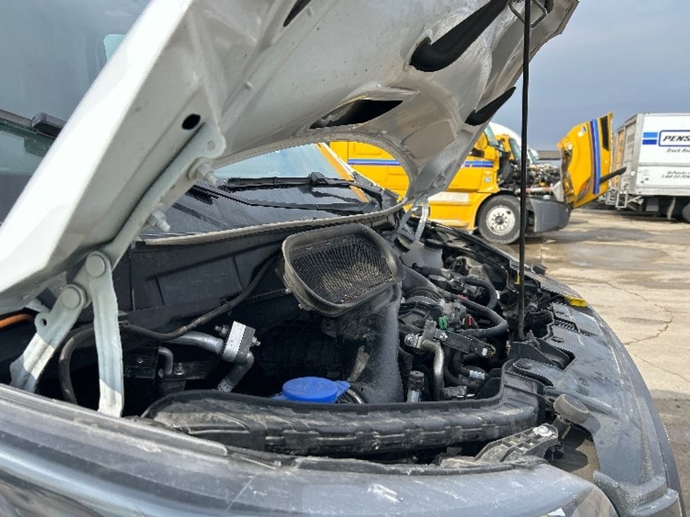 Cargo Van (Panel Van)-Light and Medium Duty Trucks-Ford-2023-Transit 250-Milwaukee-WI-32,738\n\t\tmiles-$ 53,750 - Image 22