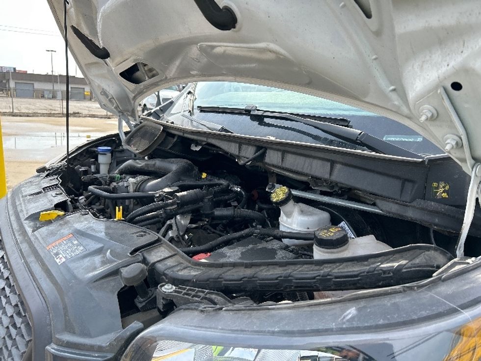 Cargo Van (Panel Van)-Light and Medium Duty Trucks-Ford-2023-Transit 250-Milwaukee-WI-32,738\n\t\tmiles-$ 53,750 - Image 23