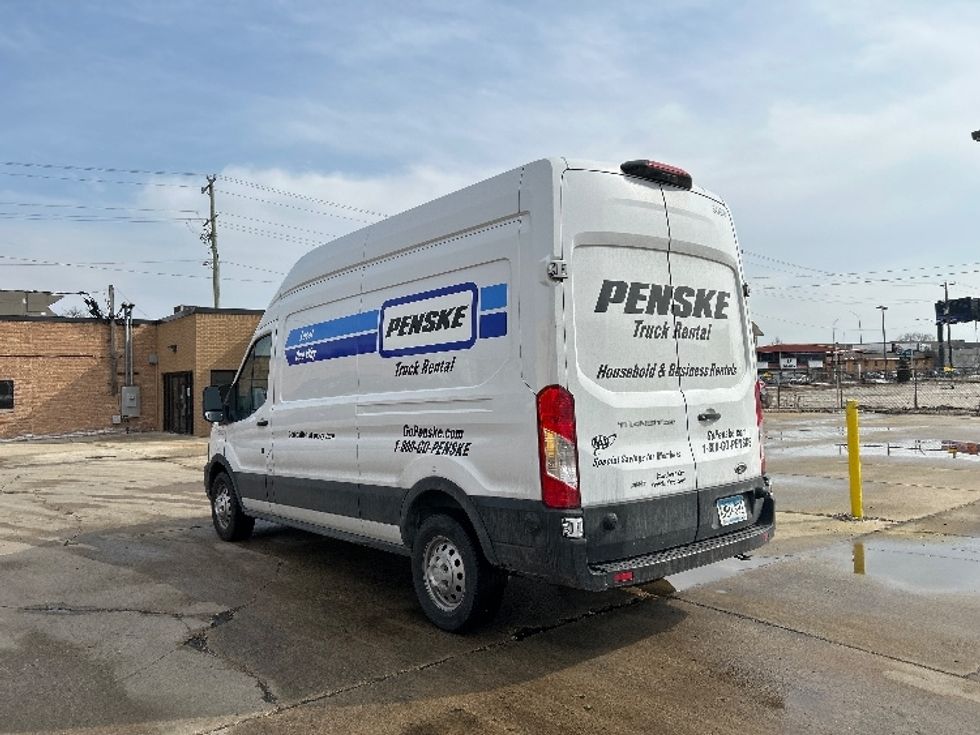 Cargo Van (Panel Van)-Light and Medium Duty Trucks-Ford-2023-Transit 250-Milwaukee-WI-32,738\n\t\tmiles-$ 53,750 - Image 6