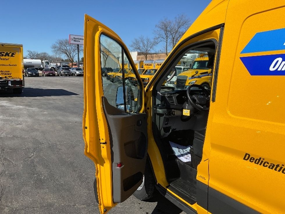 Cargo Van (Panel Van)-Light and Medium Duty Trucks-Ford-2023-Transit 250-Milwaukee-WI-41,030\n\t\tmiles-$ 48,500 - Image 16