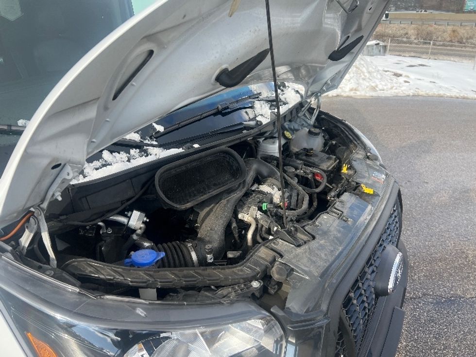 Cargo Van (Panel Van)-Light and Medium Duty Trucks-Ford-2023-Transit 250-Milwaukee-WI-74,367\n\t\tmiles-$ 43,000 - Image 23