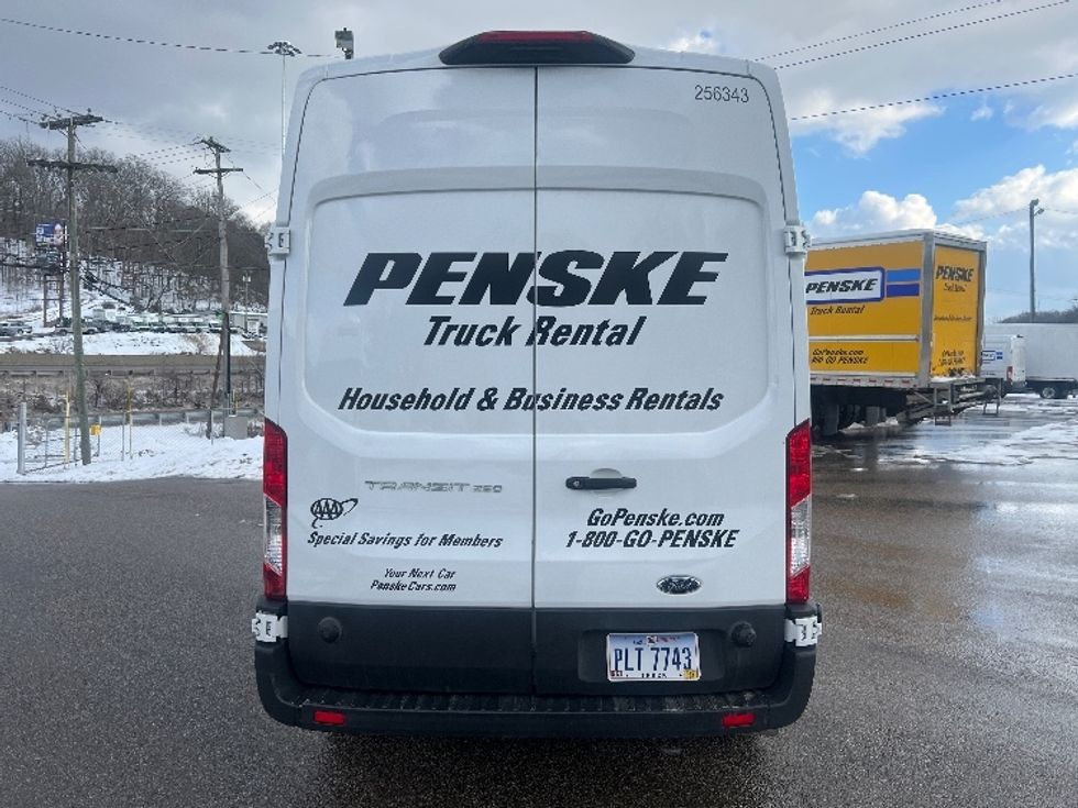 Cargo Van (Panel Van)-Light and Medium Duty Trucks-Ford-2023-Transit 250-Milwaukee-WI-74,367\n\t\tmiles-$ 43,000 - Image 7