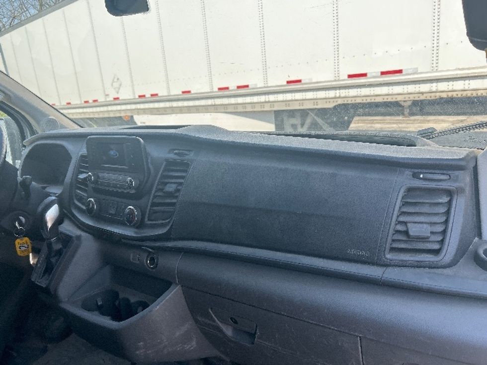 Cargo Van (Panel Van)-Light and Medium Duty Trucks-Ford-2023-Transit 250-Moberly-MO-101,184\n\t\tmiles-$ 37,250 - Image 16