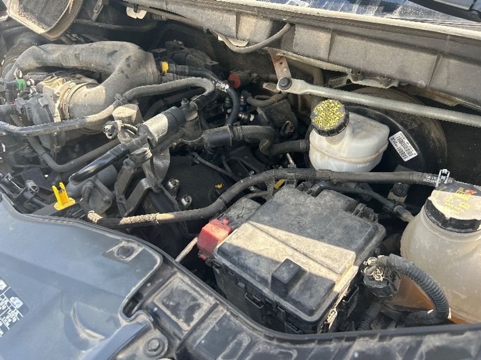 Cargo Van (Panel Van)-Light and Medium Duty Trucks-Ford-2023-Transit 250-Moberly-MO-101,184\n\t\tmiles-$ 37,250 - Image 23