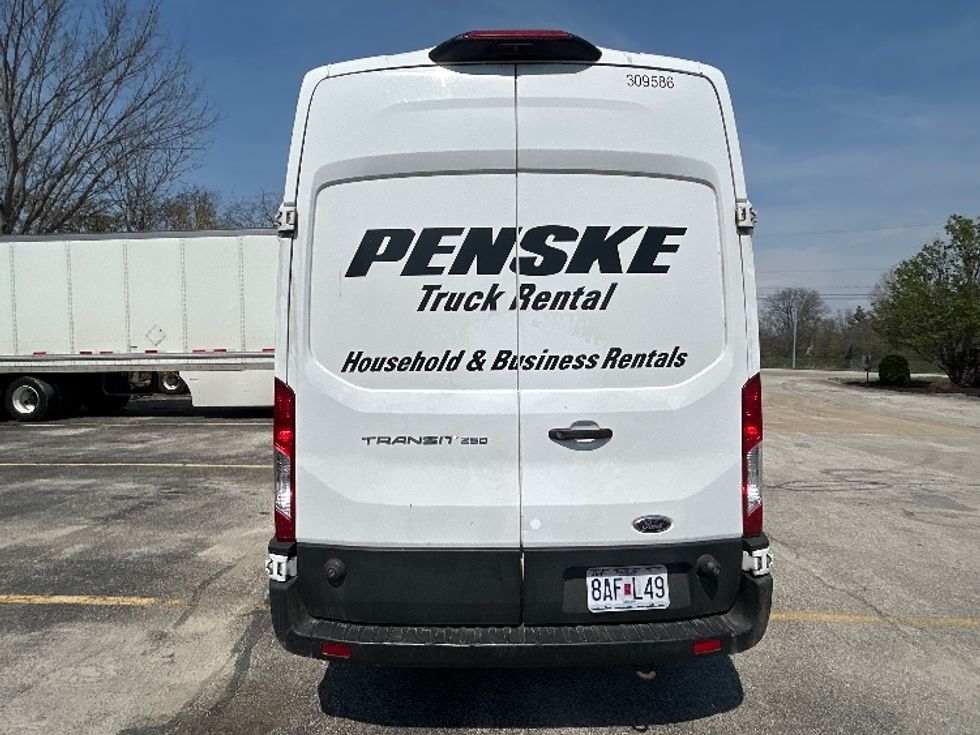Cargo Van (Panel Van)-Light and Medium Duty Trucks-Ford-2023-Transit 250-Moberly-MO-101,184\n\t\tmiles-$ 37,250 - Image 5