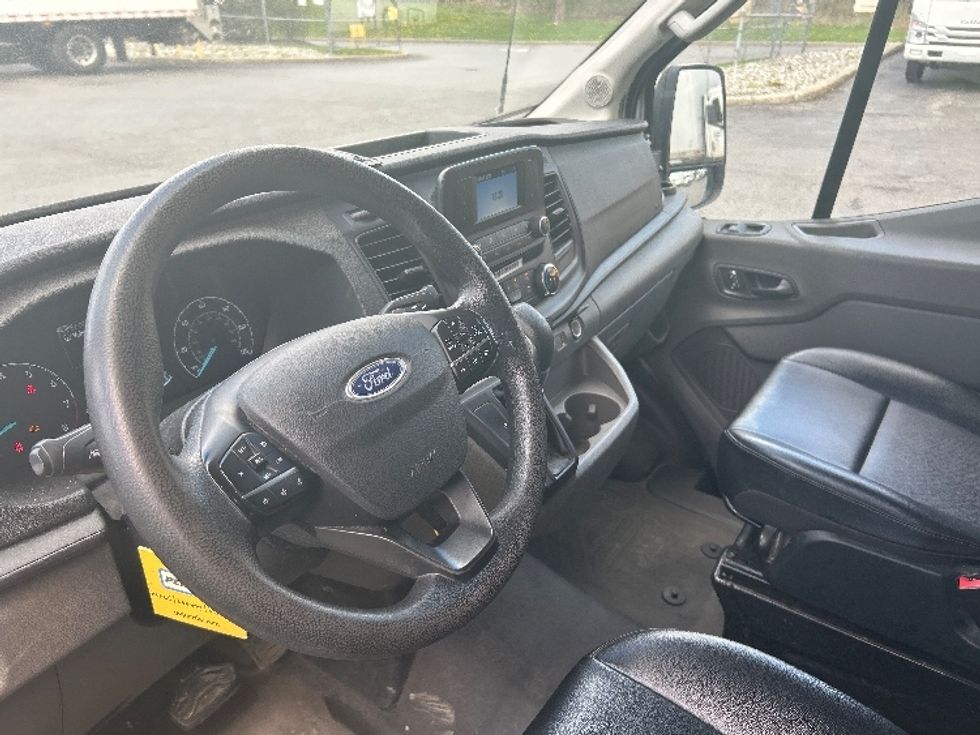 Cargo Van (Panel Van)-Light and Medium Duty Trucks-Ford-2023-Transit 250-Montgomery-NY-48,885\n\t\tmiles-$ 43,250 - Image 17