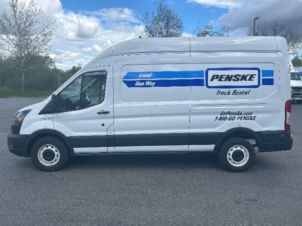 Cargo Van (Panel Van)-Light and Medium Duty Trucks-Ford-2023-Transit 250-Montgomery-NY-48,885\n\t\tmiles-$ 43,250 - Image 4