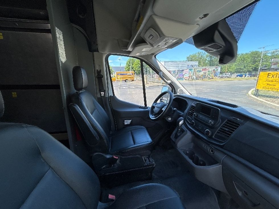 Cargo Van (Panel Van)-Light and Medium Duty Trucks-Ford-2023-Transit 250-Montgomery-NY-90,904\n\t\tmiles-$ 40,250 - Image 22