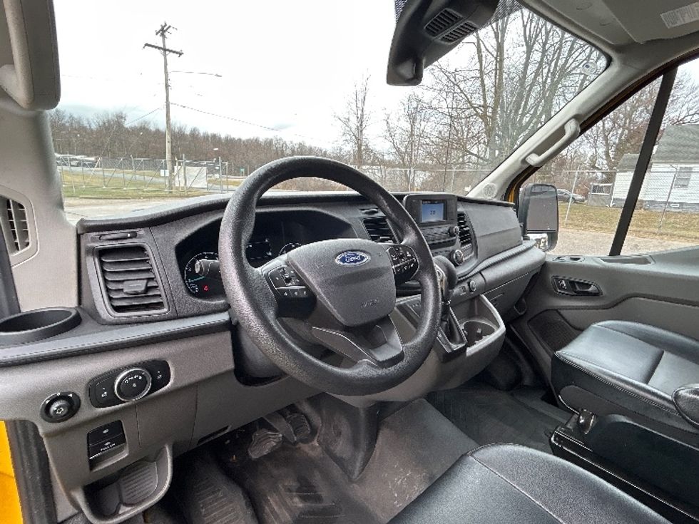 Cargo Van (Panel Van)-Light and Medium Duty Trucks-Ford-2023-Transit 250-Muskegon-MI-33,473\n\t\tmiles-$ 44,000 - Image 17