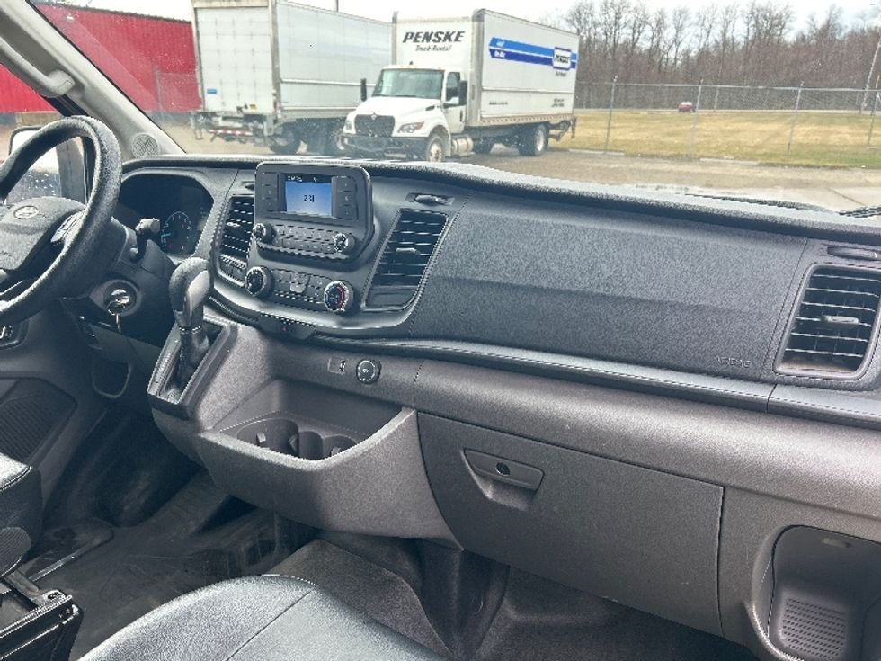 Cargo Van (Panel Van)-Light and Medium Duty Trucks-Ford-2023-Transit 250-Muskegon-MI-33,473\n\t\tmiles-$ 44,000 - Image 21
