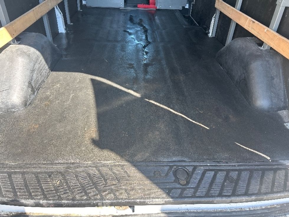 Cargo Van (Panel Van)-Light and Medium Duty Trucks-Ford-2023-Transit 250-Nashville-TN-124,367\n\t\tmiles-$ 39,500 - Image 10