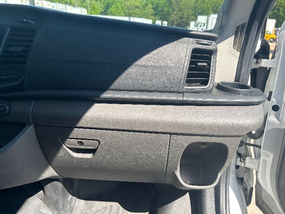 Cargo Van (Panel Van)-Light and Medium Duty Trucks-Ford-2023-Transit 250-Nashville-TN-124,367\n\t\tmiles-$ 39,500 - Image 21